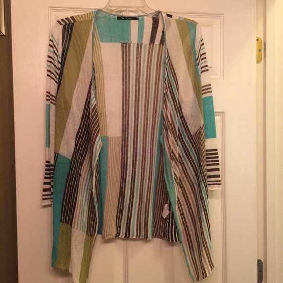 Nic + Zoe linen viscose cardigan with 3/4 sleeves - Picture 2 of 5